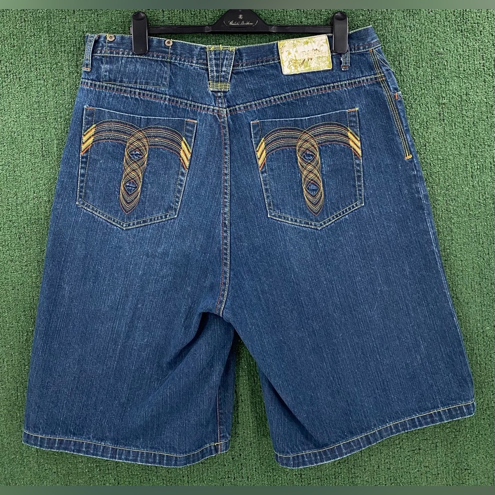 Vintage Y2K Akademiks Colorful Embroidered Denim Jean Shorts Jorts Mens Size 38